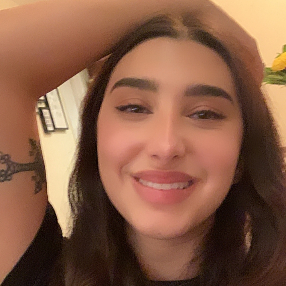 Meet your Posher, Inna